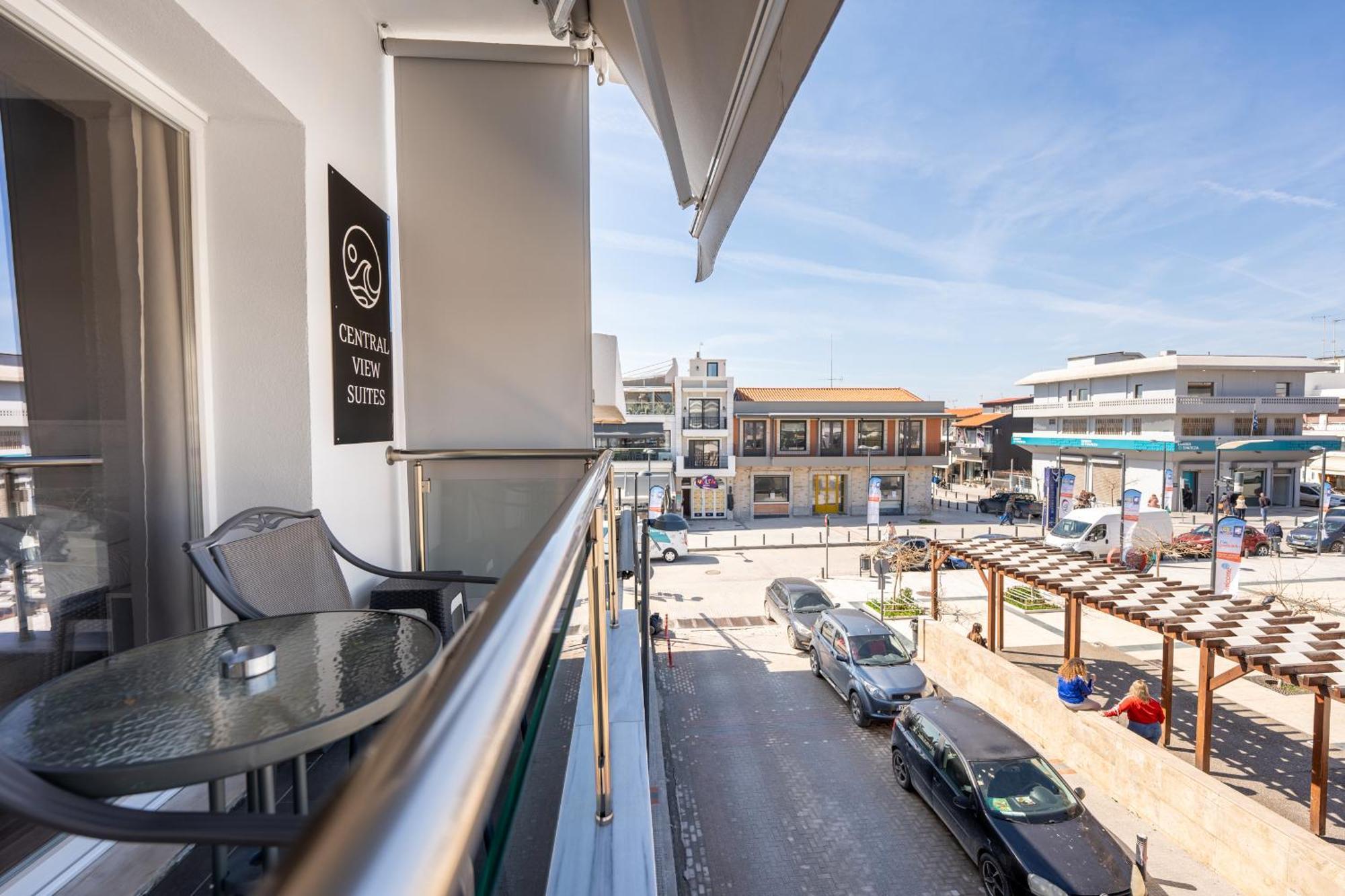 Centralviewsuites Nea Moudania Bagian luar foto
